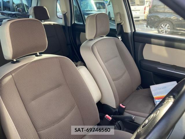 Mazda VERISA 2012-09 8415637-11