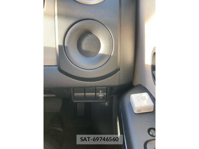 Mazda VERISA 2012-09 8415637-14
