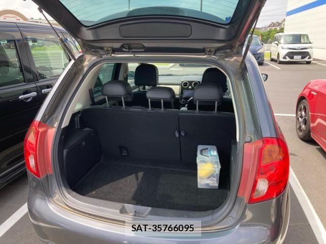 Mazda VERISA 2013-09 8563926-11