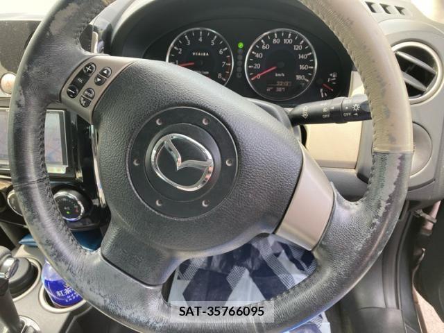 Mazda VERISA 2013-09 8563926-23