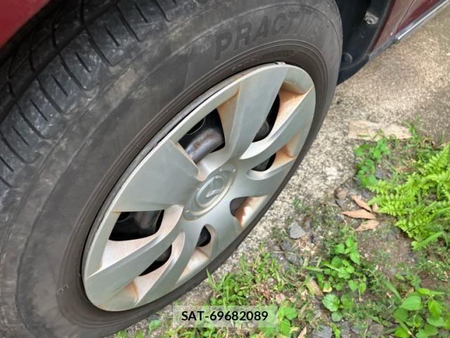 Mazda VERISA 2012-02 8563927-9