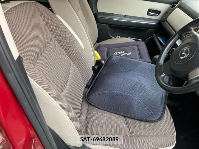 Mazda VERISA 2012-02 8563927-12