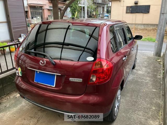 Mazda VERISA 2012-02 8563927-6
