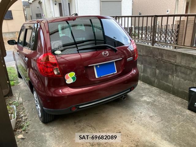 Mazda VERISA 2012-02 8563927-7