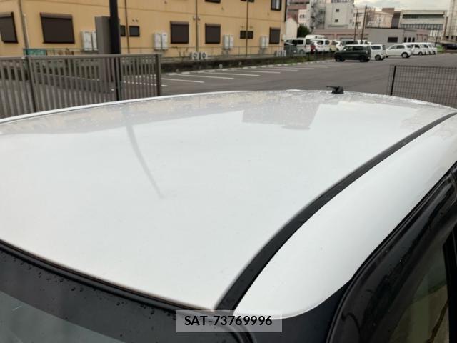 Mazda VERISA 2012-03 8746546-10