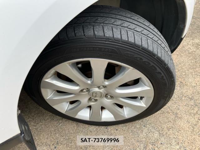 Mazda VERISA 2012-03 8746546-2