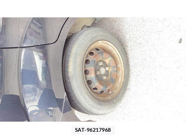 Mazda VERISA 2014-01 8782478-2