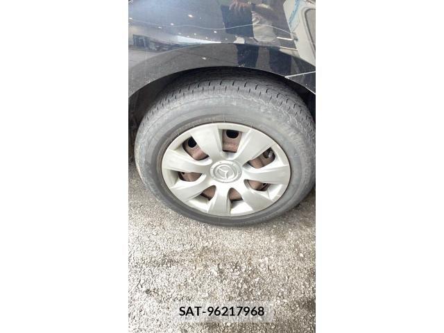 Mazda VERISA 2014-01 8782478-8
