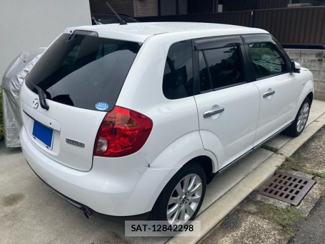 Mazda VERISA 2014-06 8782479-4