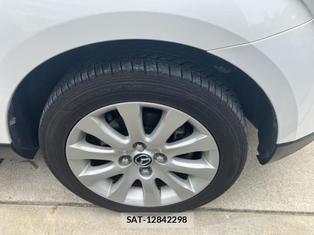 Mazda VERISA 2014-06 8782479-5