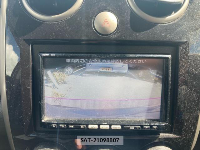 Mazda VERISA 2011-10 8832257-19