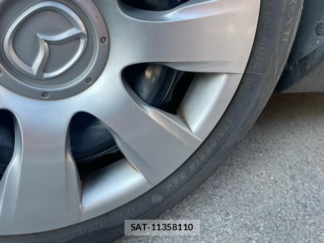 Mazda VERISA 2014-07 8850965-4