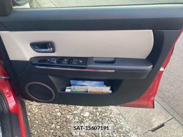 Mazda VERISA 2013-03 8872333-14