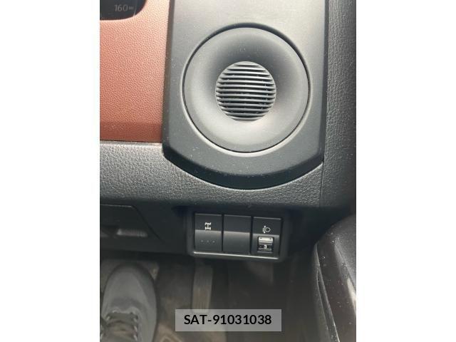 Mazda VERISA 2009-05 8317816-11