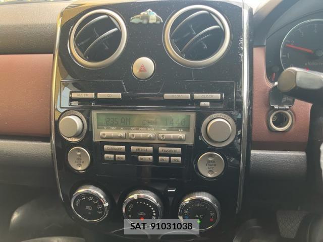 Mazda VERISA 2009-05 8317816-13