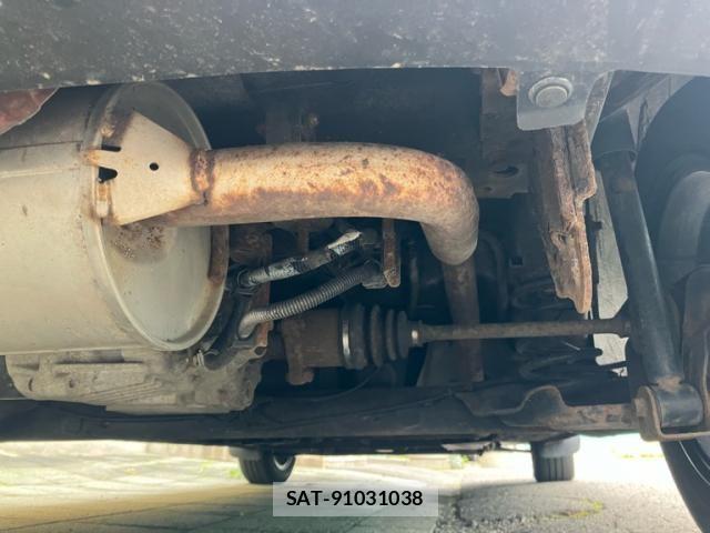 Mazda VERISA 2009-05 8317816-15