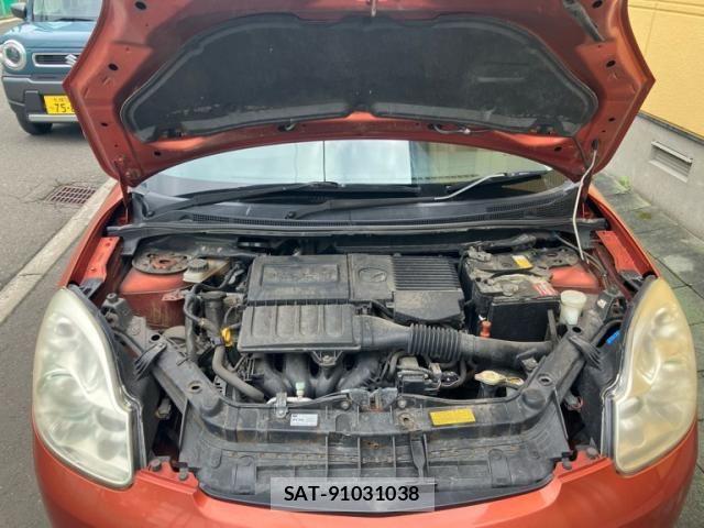 Mazda VERISA 2009-05 8317816-21