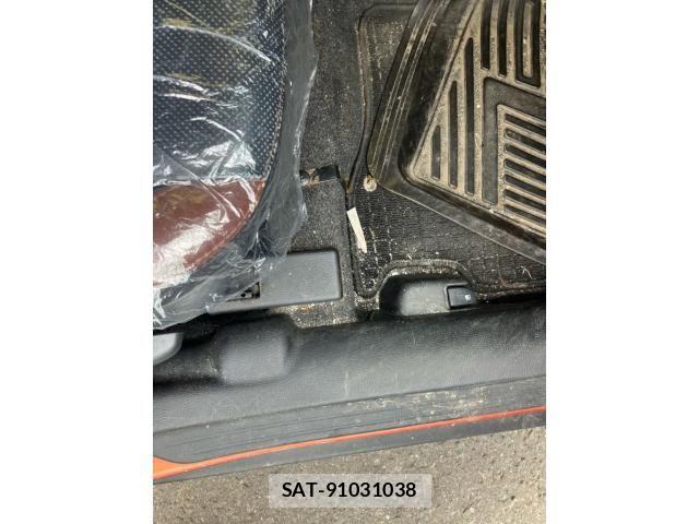 Mazda VERISA 2009-05 8317816-22