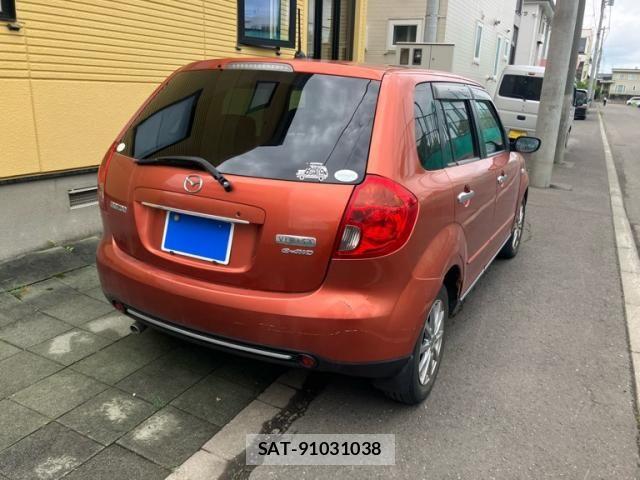 Mazda VERISA 2009-05 8317816-3