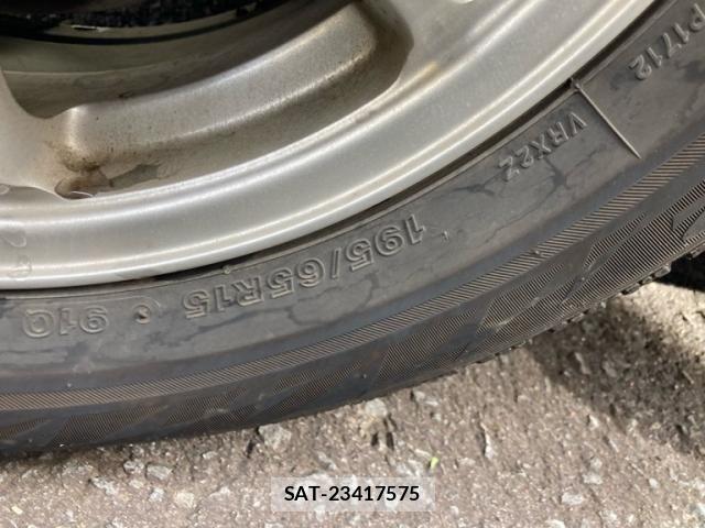 Toyota VEROSSA 2001-12 8850967-12