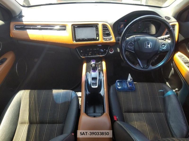 Honda VEZEL 2018 1045912-4
