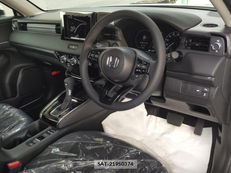 Honda VEZEL 2025 1204812-4