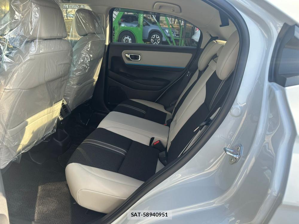 Honda VEZEL 2025-07 1423323-9