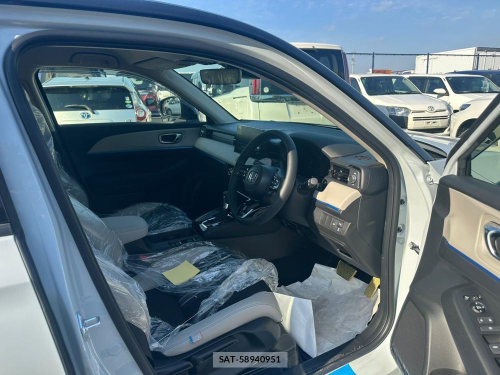 Honda VEZEL 2025-07 1423323-11
