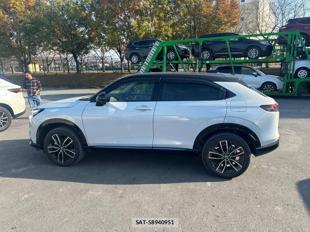 Honda VEZEL 2025-07 1423323-1