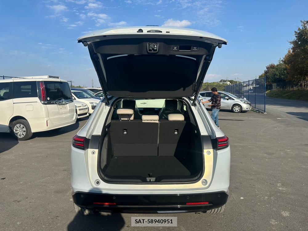 Honda VEZEL 2025-07 1423323-23