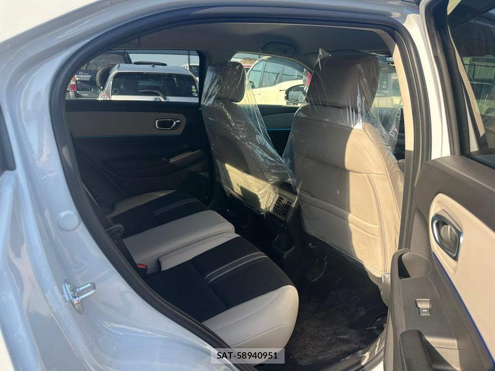 Honda VEZEL 2025-07 1423323-8