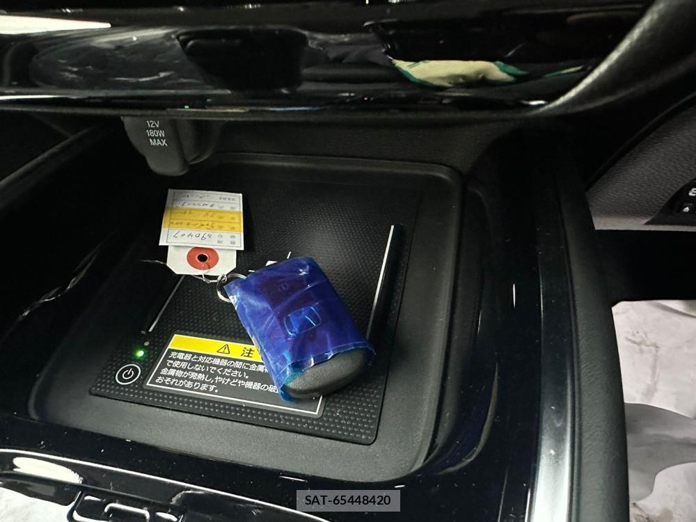 Honda VEZEL 2025 1407795-19