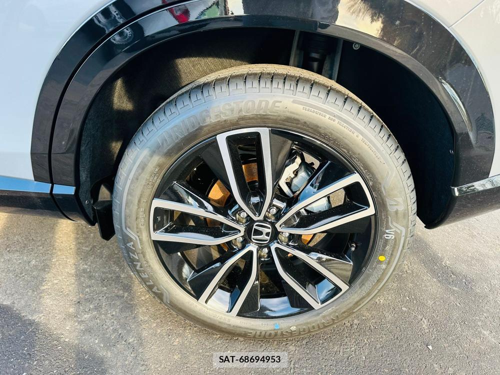 Honda VEZEL 2025 1611437-31