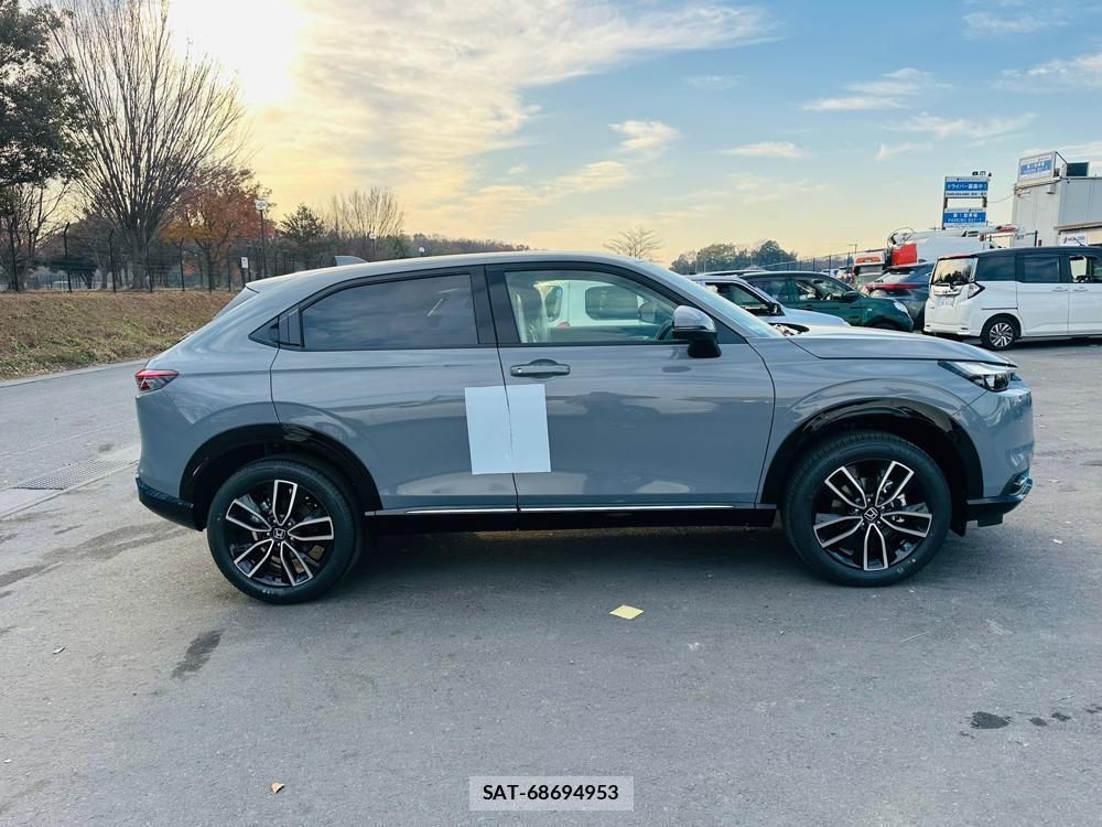 Honda VEZEL 2025 1611437-5