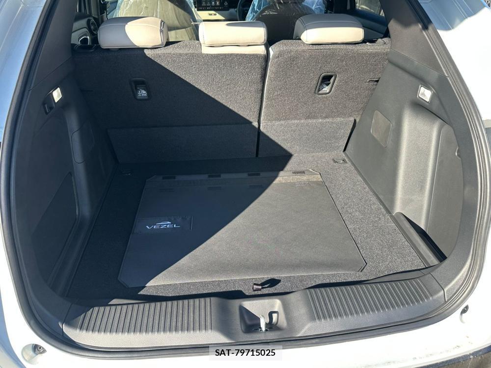 Honda VEZEL 2025 1614110-23