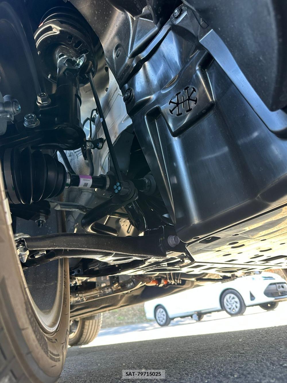 Honda VEZEL 2025 1614110-32