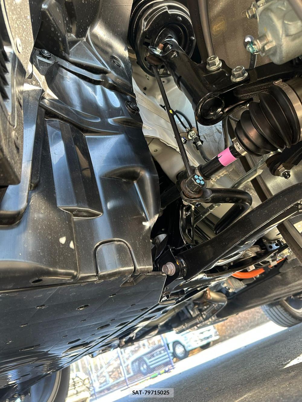 Honda VEZEL 2025 1614110-33