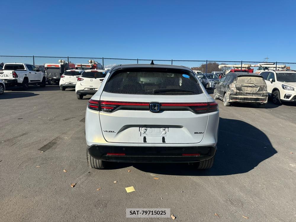 Honda VEZEL 2025 1614110-3