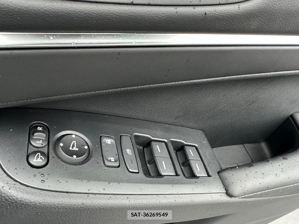 Honda VEZEL 2024 1953123-19