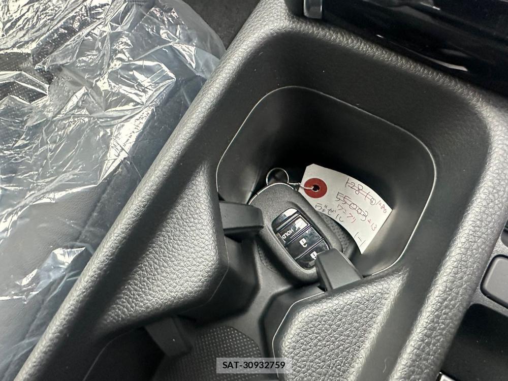 Honda VEZEL 2025 1917892-20