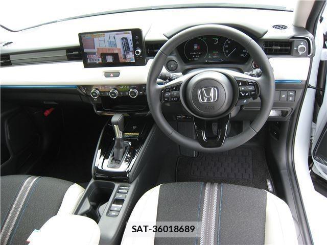 Honda VEZEL 2025 3038839-10