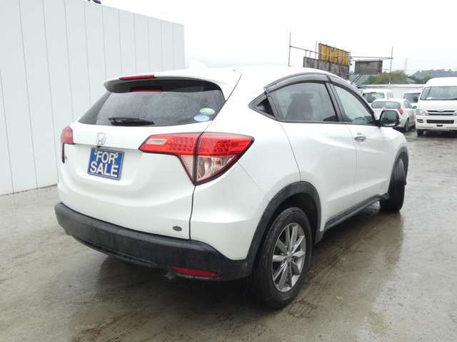 Honda VEZEL 2014-12 3686614-9