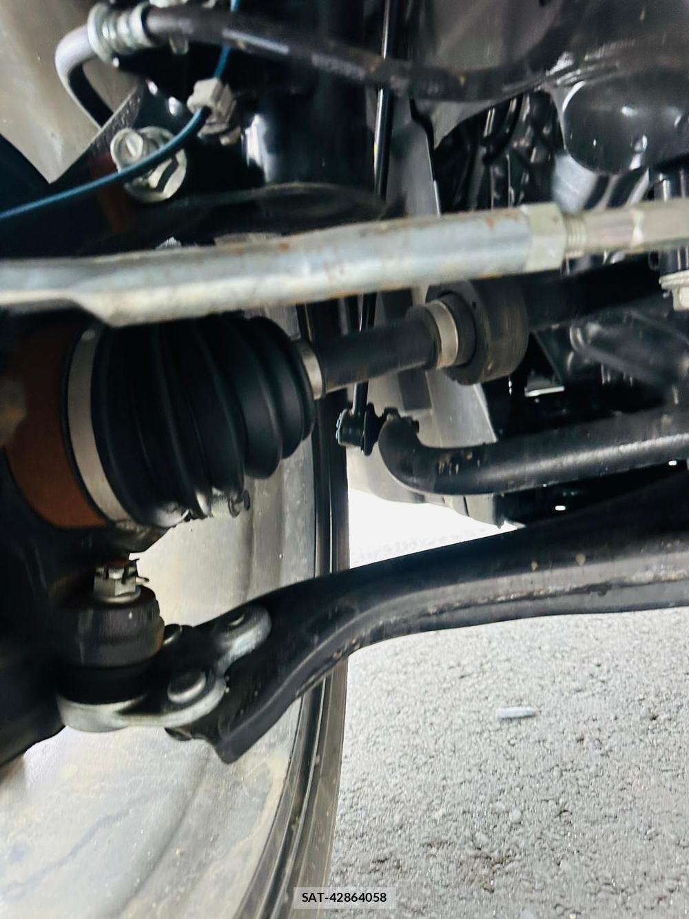 Honda VEZEL 2024-03 4651089-33