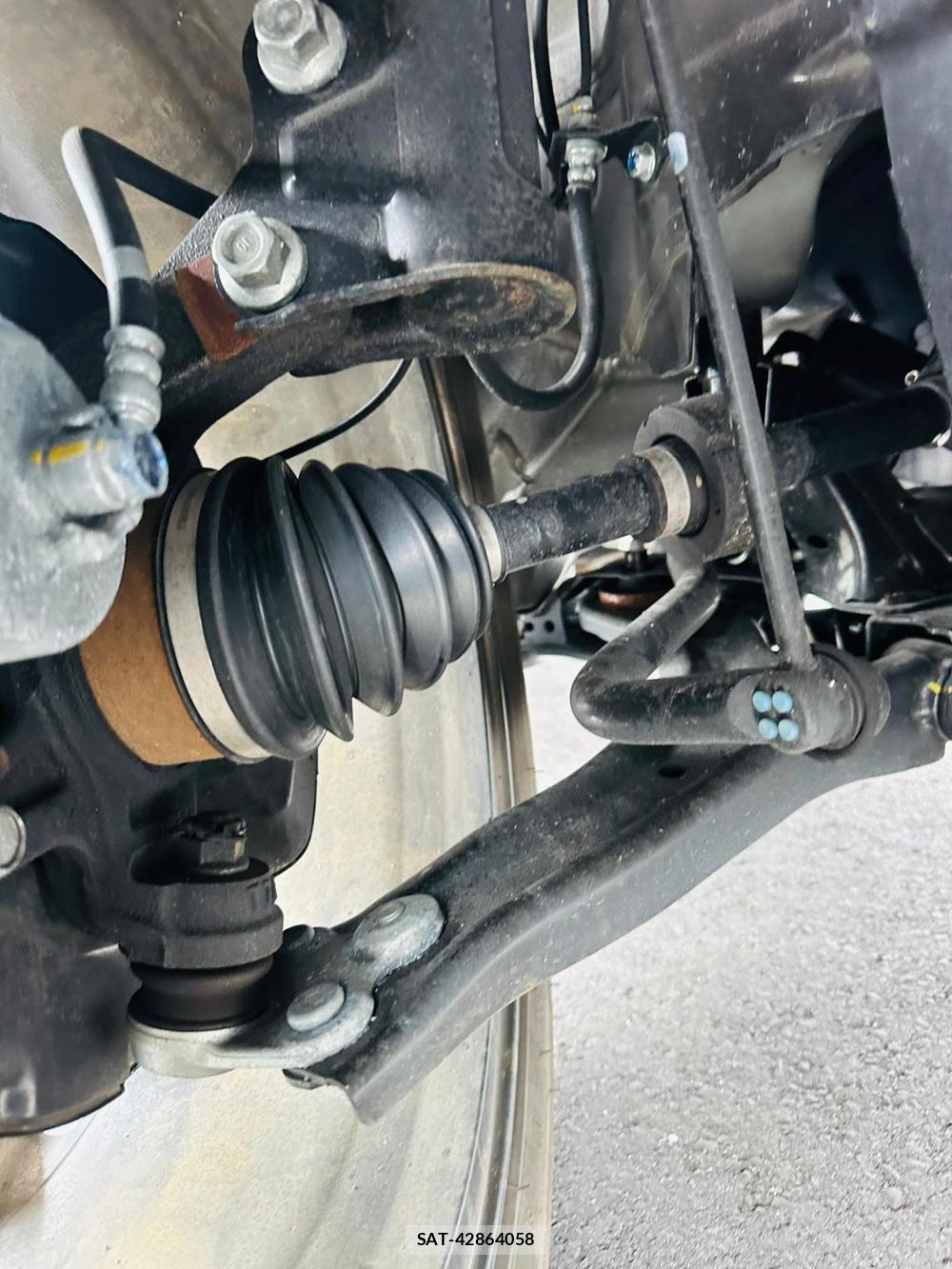 Honda VEZEL 2024-03 4651089-34