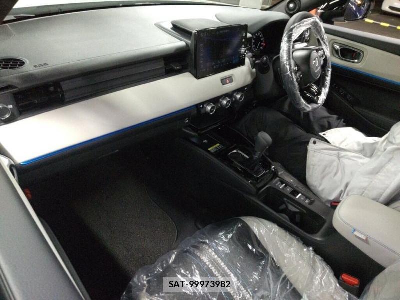 Honda VEZEL 2026-03 5755644-4