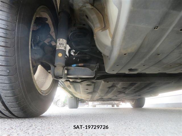 Honda VEZEL 2017-05 5881717-17