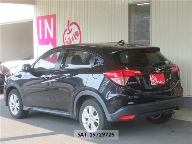 Honda VEZEL 2017-05 5881717-1