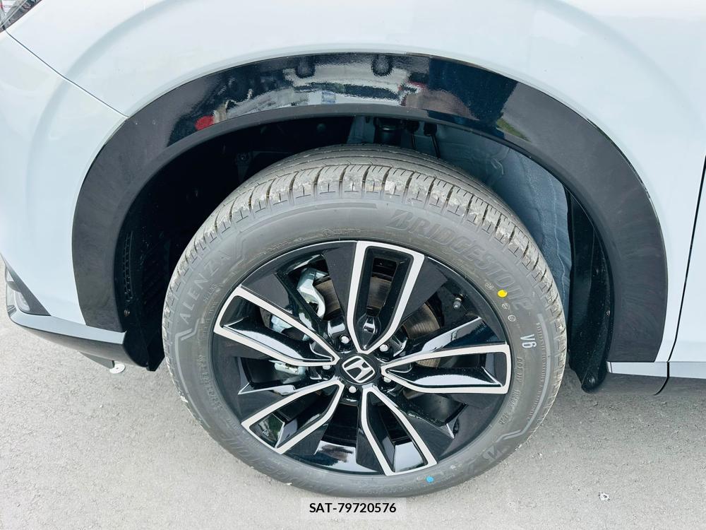 Honda VEZEL 2026-02 5860172-28