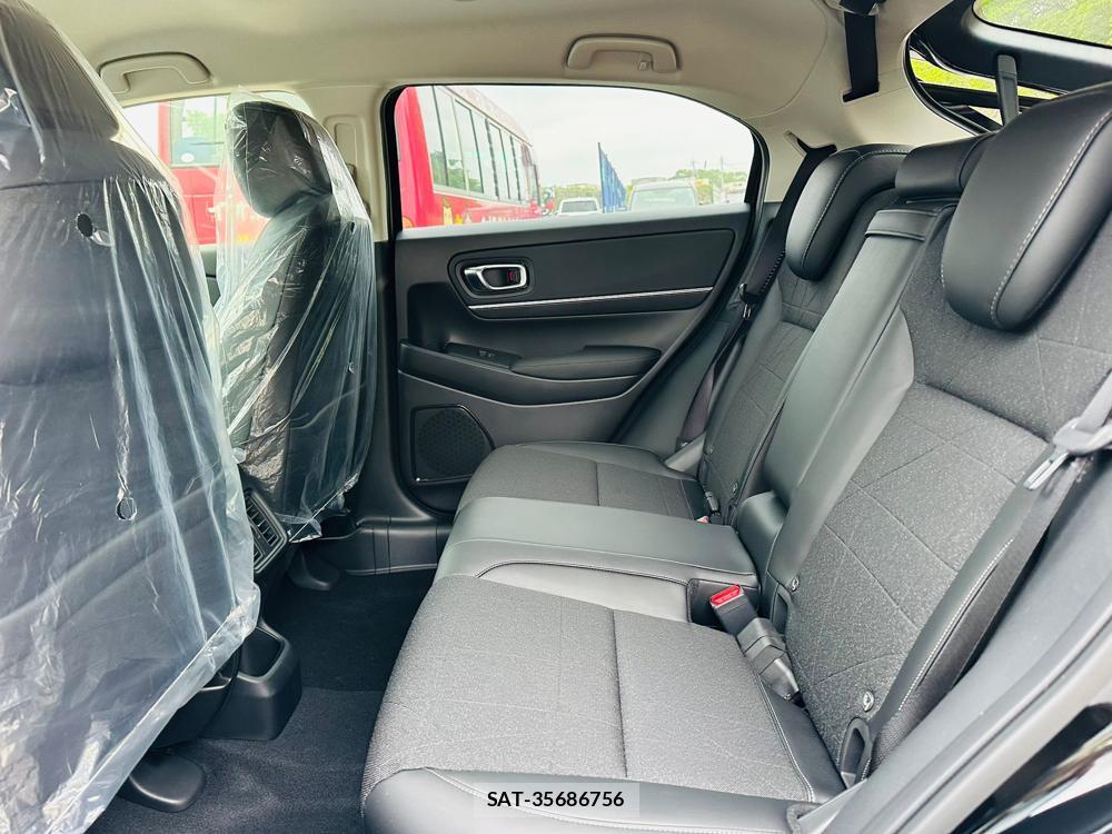 Honda VEZEL 2026 6558963-9