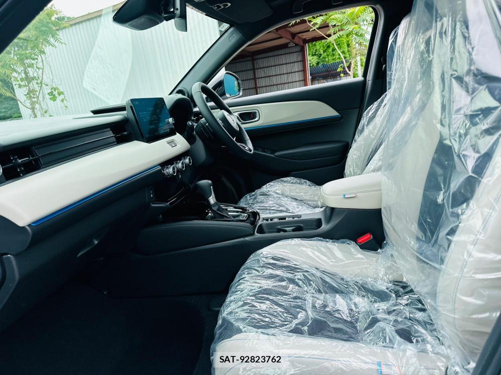 Honda VEZEL 2026 6571822-10